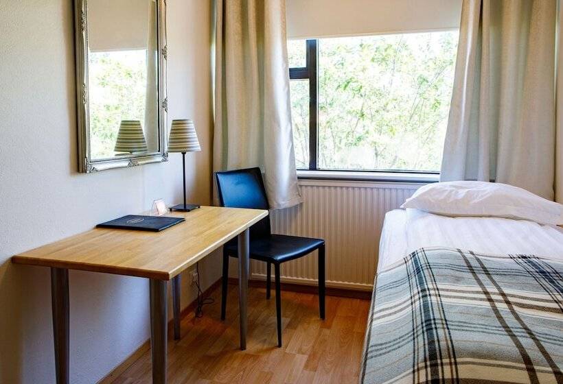 اتاق یک نفره پایه با سرویس بهداشتی مشترک, Guesthouse Sunna