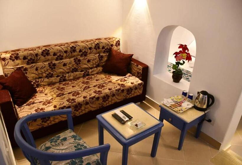 スタンダードルーム, Kanabesh Village