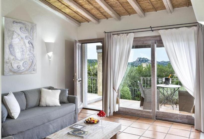 סוויטת דלוקס נוף לים, Li Finistreddi