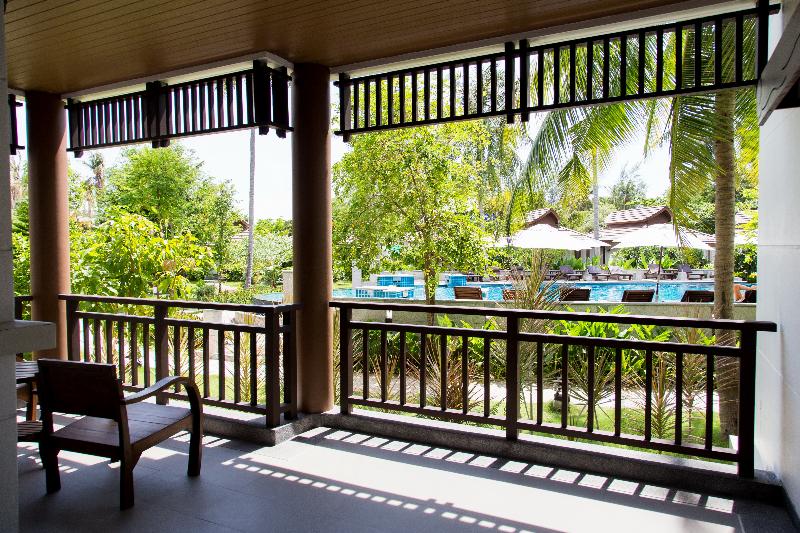 デラックスルーム, Maehaad Bay Resort   Sha Plus