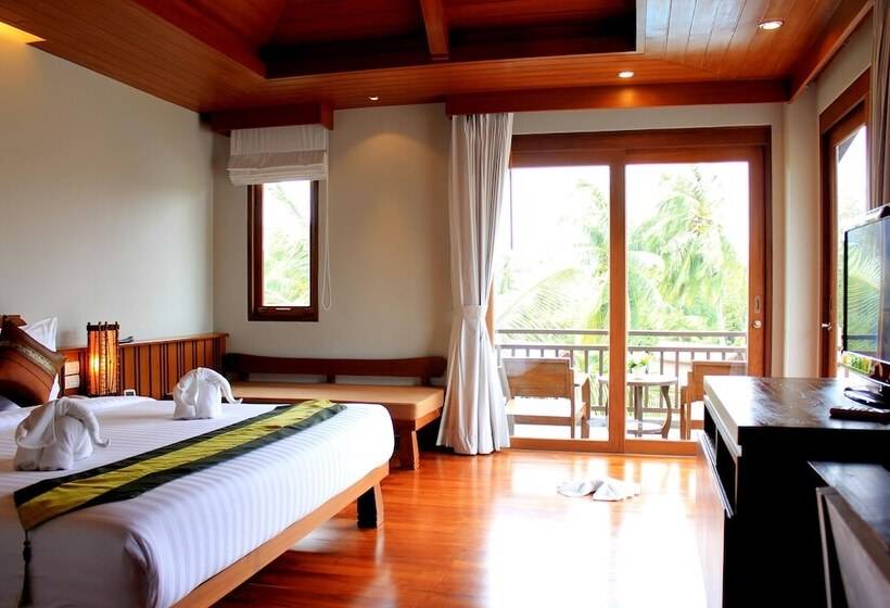 デラックスルーム, Maehaad Bay Resort   Sha Plus