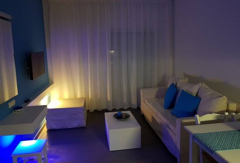 1ベッドルームのデラックスアパートメント, Niriides