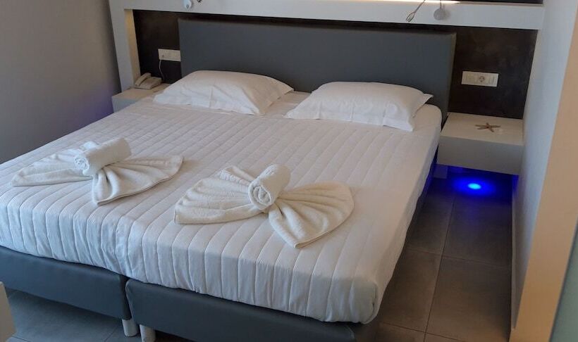 プールビュースタンダードステューディオ, Niriides