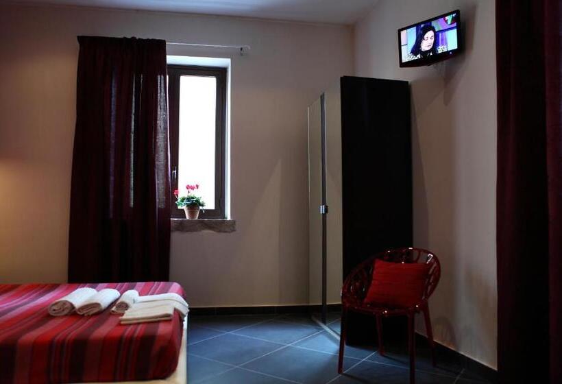 套房侧面可观海景, Palazzo Dei Corsari