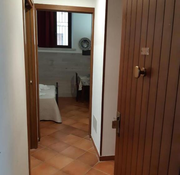 标准工作室, Palazzo Dei Corsari