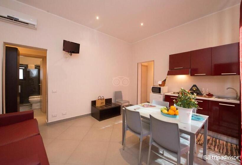 套房侧面可观海景, Palazzo Dei Corsari