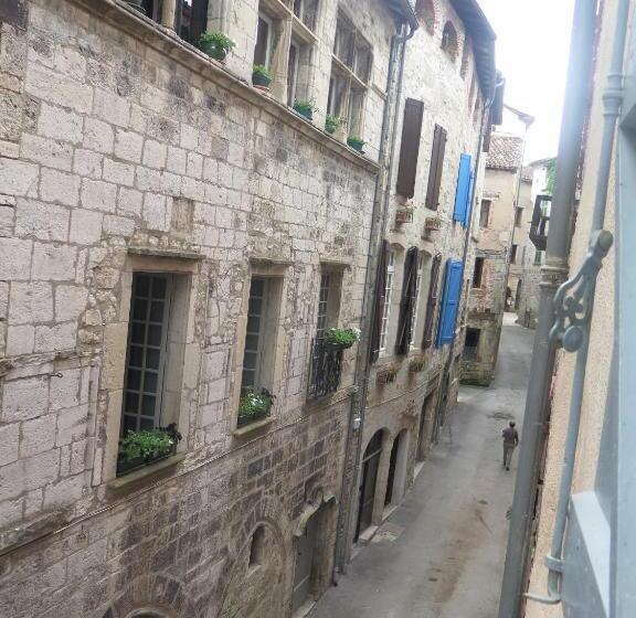 豪华房间, La Porte Bleue