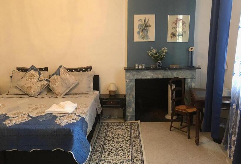 带大床的标准间, La Porte Bleue