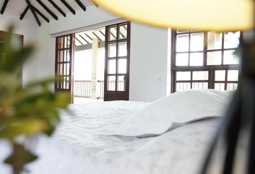 Номер Deluxe с Балконом, Chalet El Castillo By Majuva