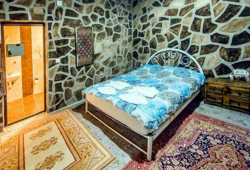 اتاق استاندارد سه نفره, Kapadokya Organik Ciftlik Evi