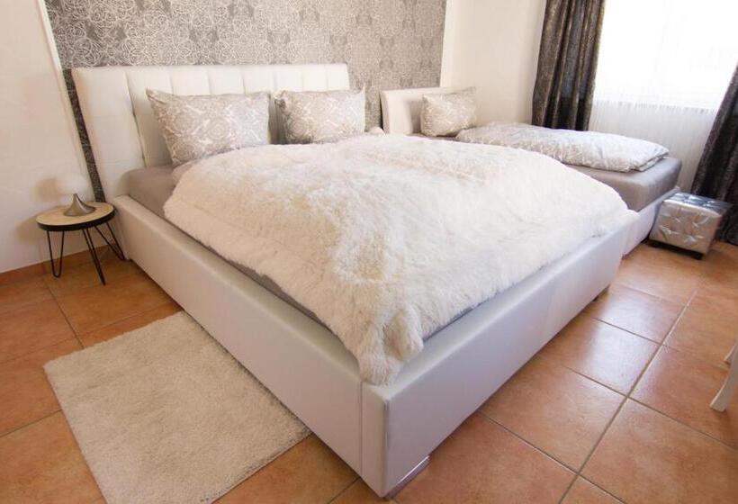 شقة ديلوكس غرفتين نوم, Rust Fewo