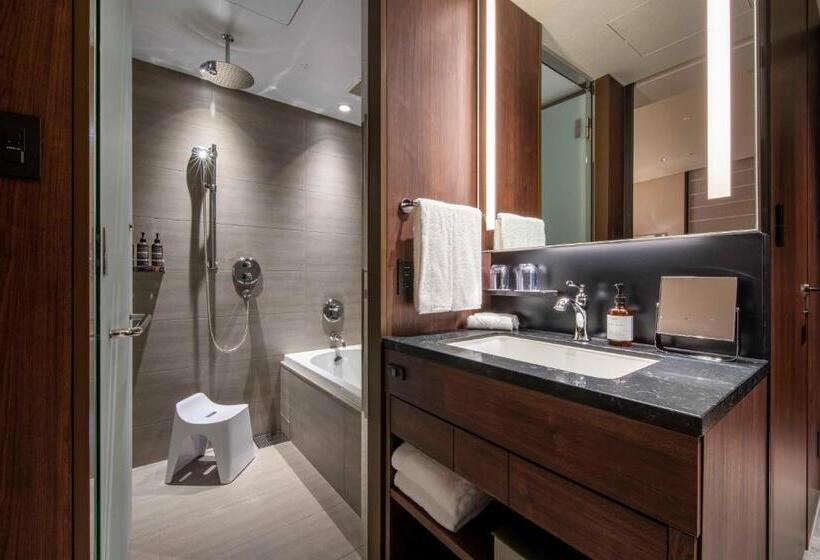 Quarto superior, Grandbach Tokyo Ginza