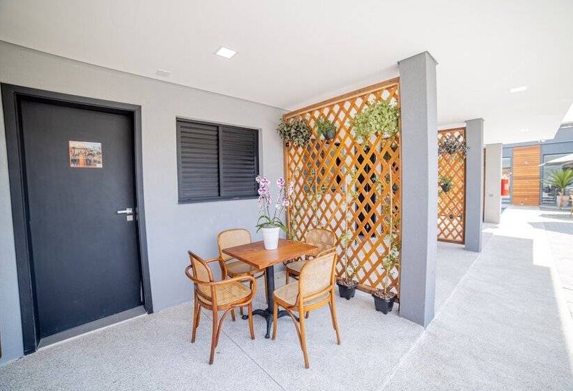 חדר דלוקס לארבעה, Pousada Cadiz   Piscina Climatizada