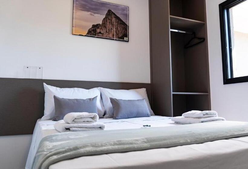 סוויטה, Pousada Cadiz   Piscina Climatizada