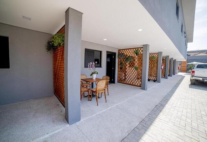 חדר דלוקס לארבעה, Pousada Cadiz   Piscina Climatizada