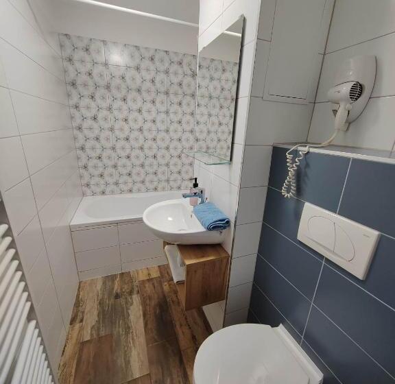 חדר דלוקס, City Panzió