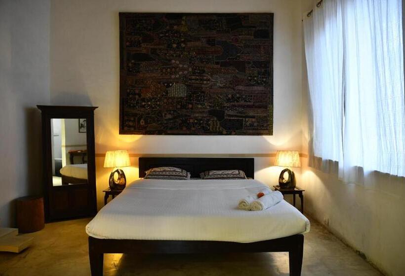 اتاق سوپریور چهار تخته, La Closerie   Bay Of Bengal