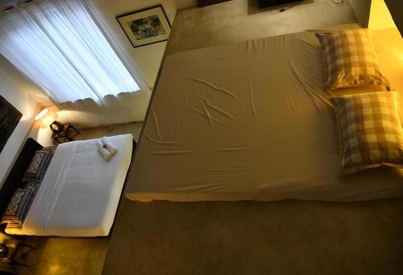 اتاق سوپریور چهار تخته, La Closerie   Bay Of Bengal