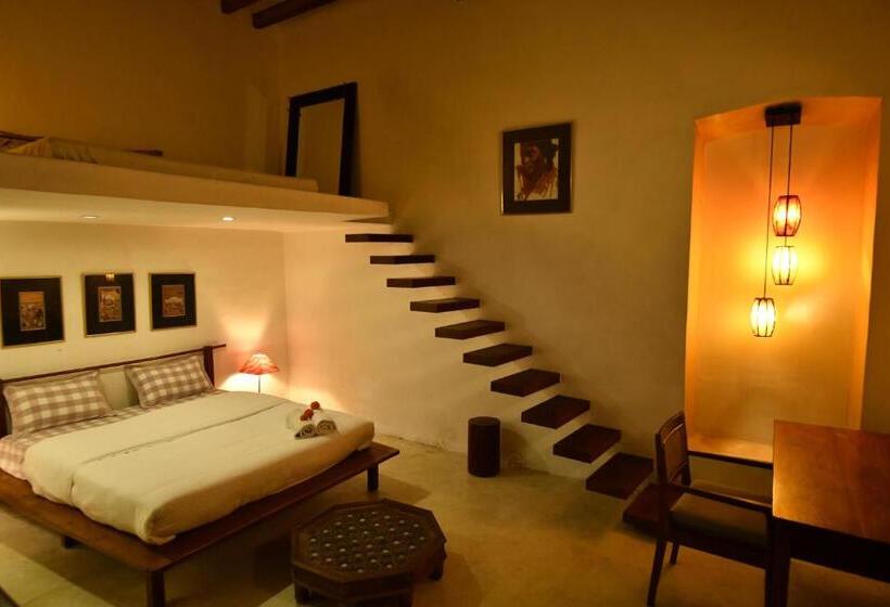 اتاق لوکس چهار تخته, La Closerie   Bay Of Bengal