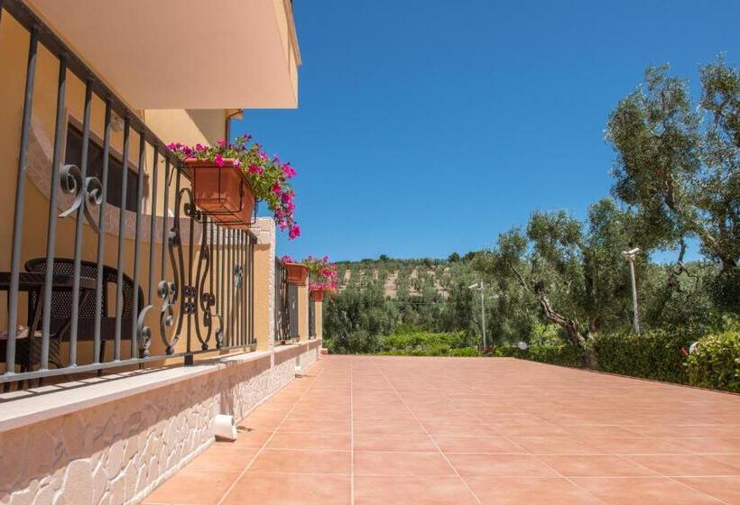 Comfort room with terrace, Villa Fenice Bed & Breakfast