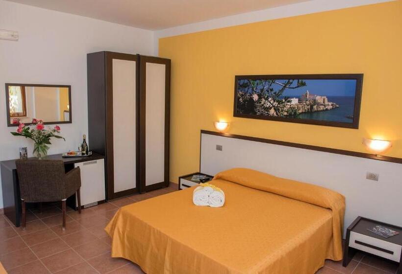 غرفة كومفورت ثلاثية, Villa Fenice Bed & Breakfast