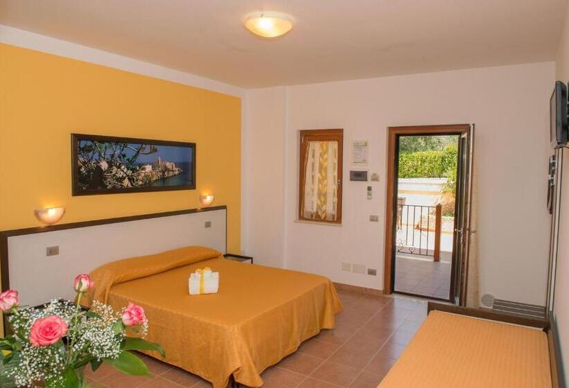 חדר קומפורט לשלושה, Villa Fenice Bed & Breakfast