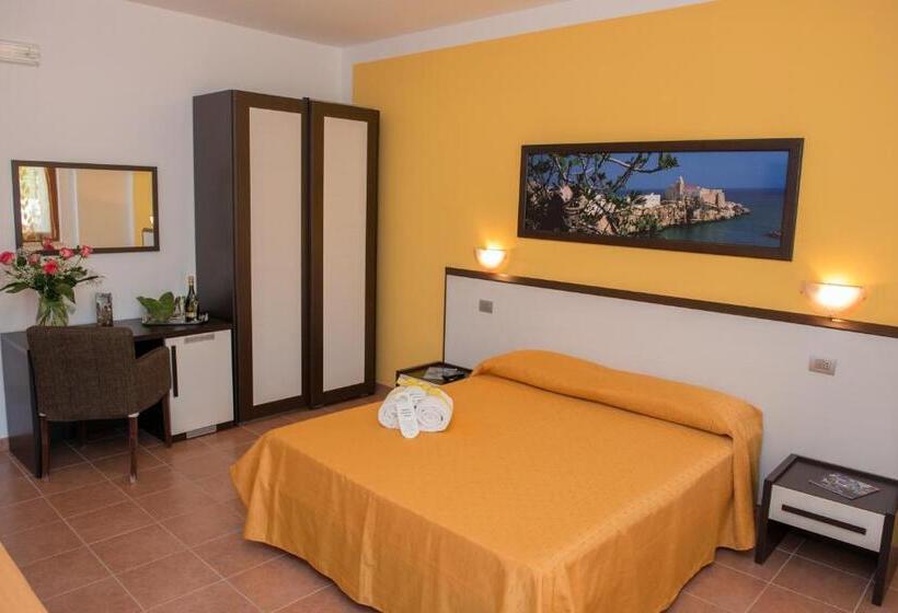 חדר קומפורט לשלושה, Villa Fenice Bed & Breakfast