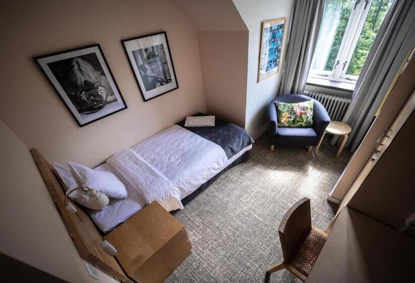 标准单人间, Miatorp Hotell