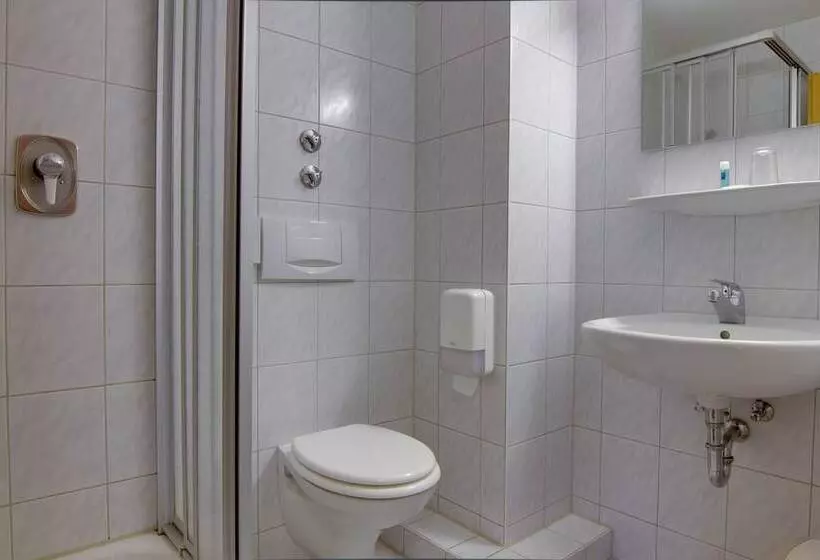 スタンダードルーム, Central Hotel Friedrichshafen