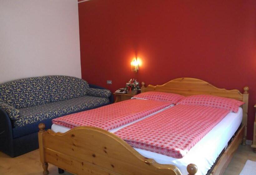 Habitación Familiar, Adele