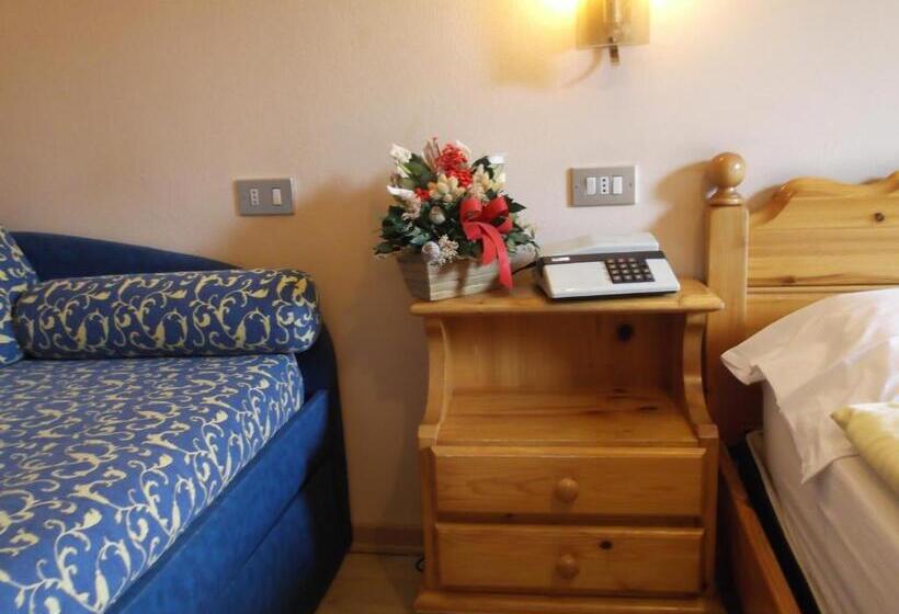 Habitación Familiar, Adele