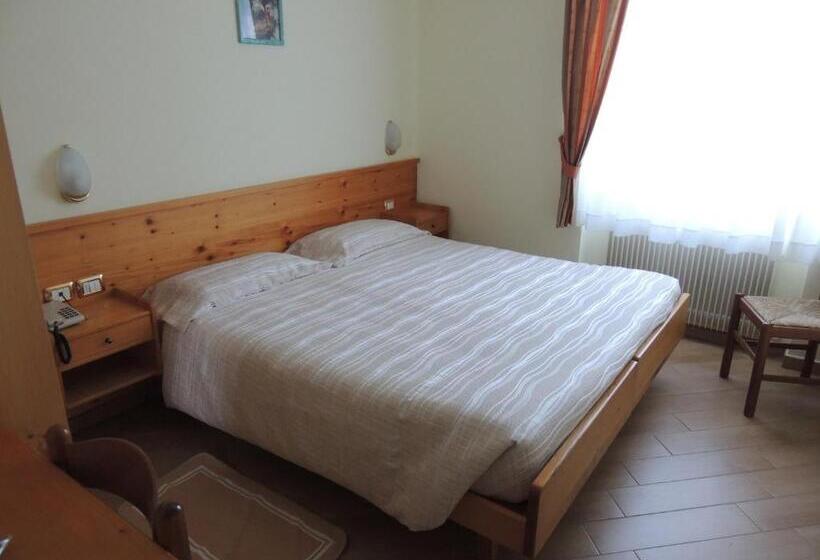 חדר סטנדרט, Albergo Eden