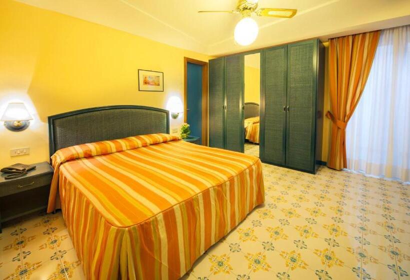 标准间, Ambasciatori