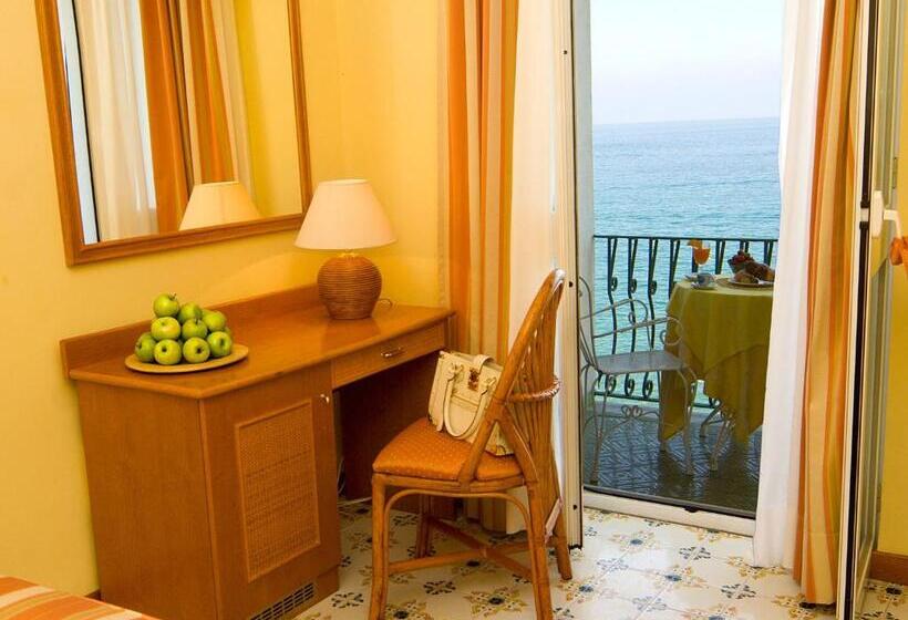 带海景的标准房, Ambasciatori