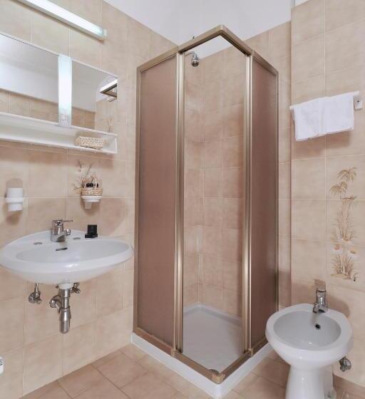 חדר אקונומי, Arnika Wellness