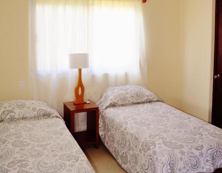 2 Bedrooms Apartment City View, Arrecifes Suites