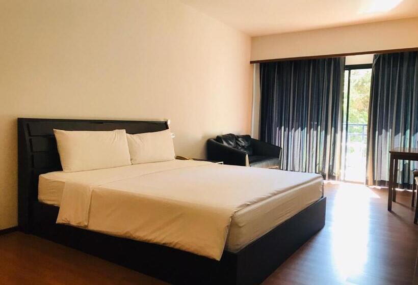 اتاق استاندارد, Baan Khun Nine