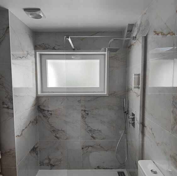 ファミリールーム, Berne