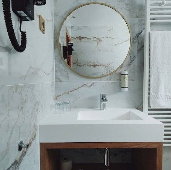 ファミリールーム, Berne