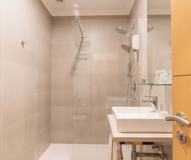 ファミリールーム, Berne