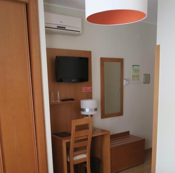 ベーシックルーム, Berne