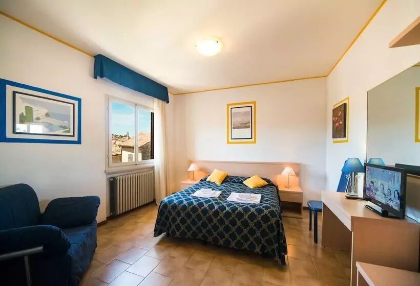 スタンダードトリプルルーム, Albergo Centrale