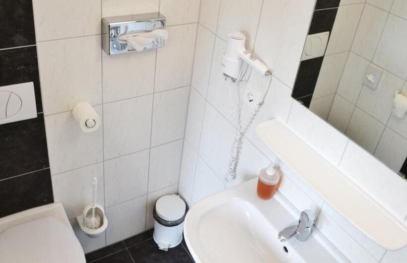 اتاق راحتی سه تخته, Ecoinn