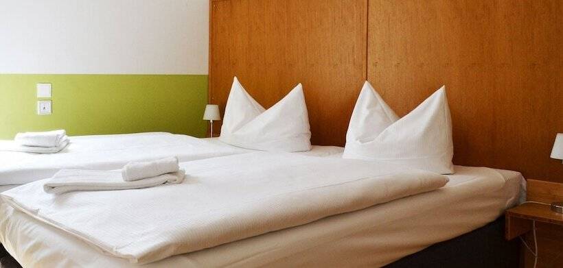 Полулюкс, Ecoinn