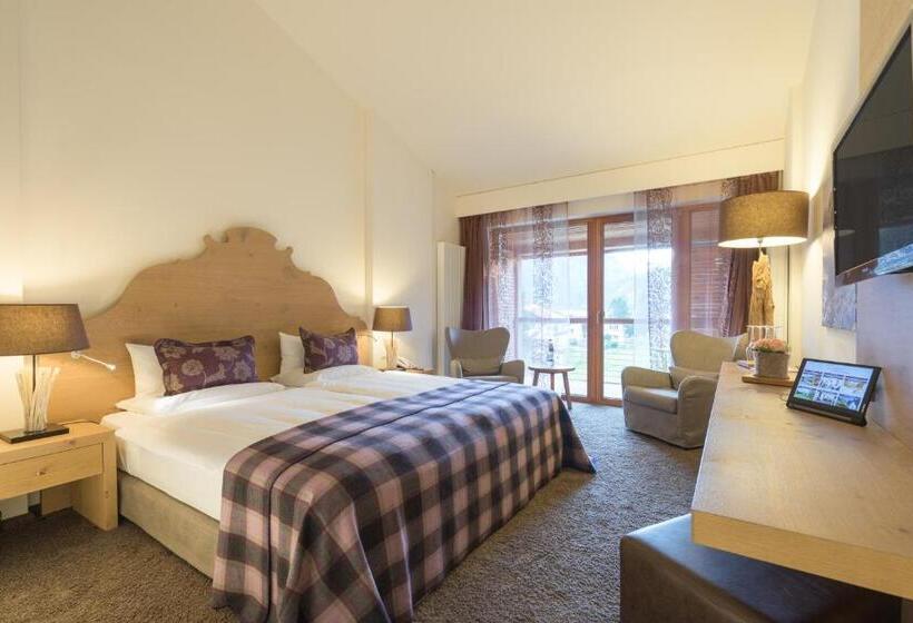 Номер Стандарт, Exquisit