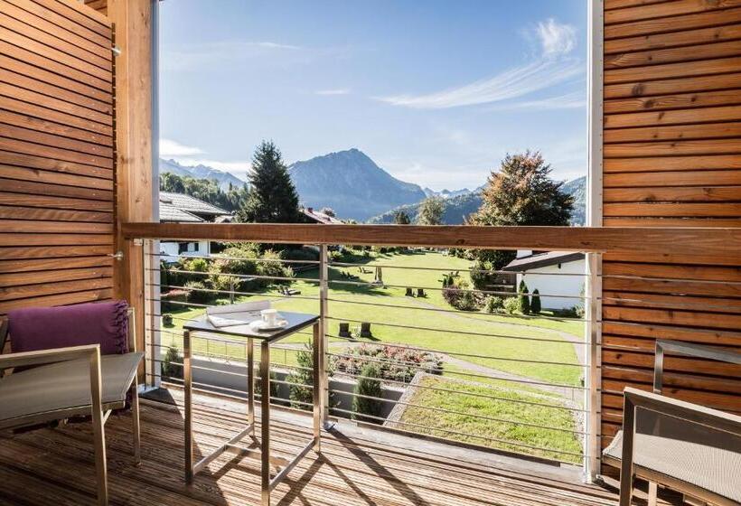 Номер Стандарт, Exquisit