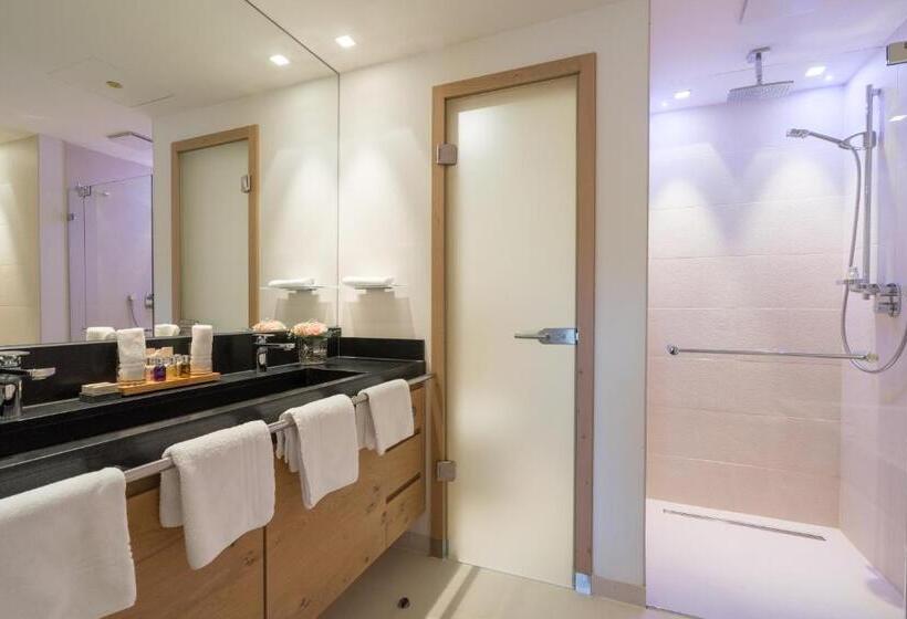 Стандартный Номер Нижний Этаж, Exquisit