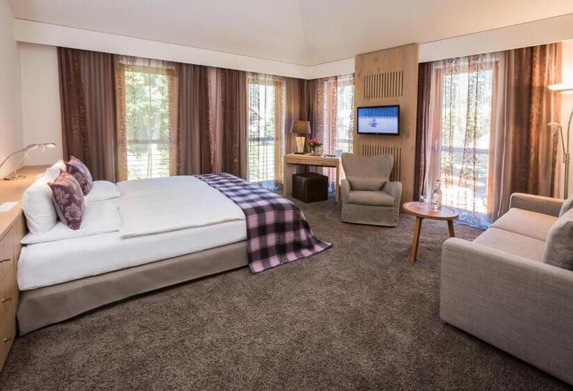 Номер Стандарт, Exquisit