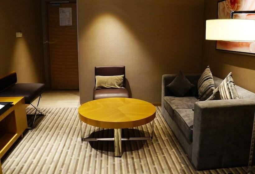 Люкс Комфорт, Four Points By Sheraton Taicang