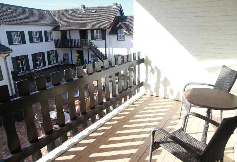 Comfort room with balcony, Gerardushoeve